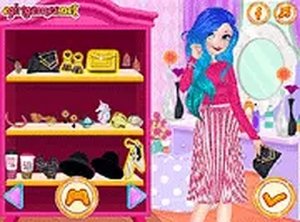 Shimmering Royal Wardrobe Stylist